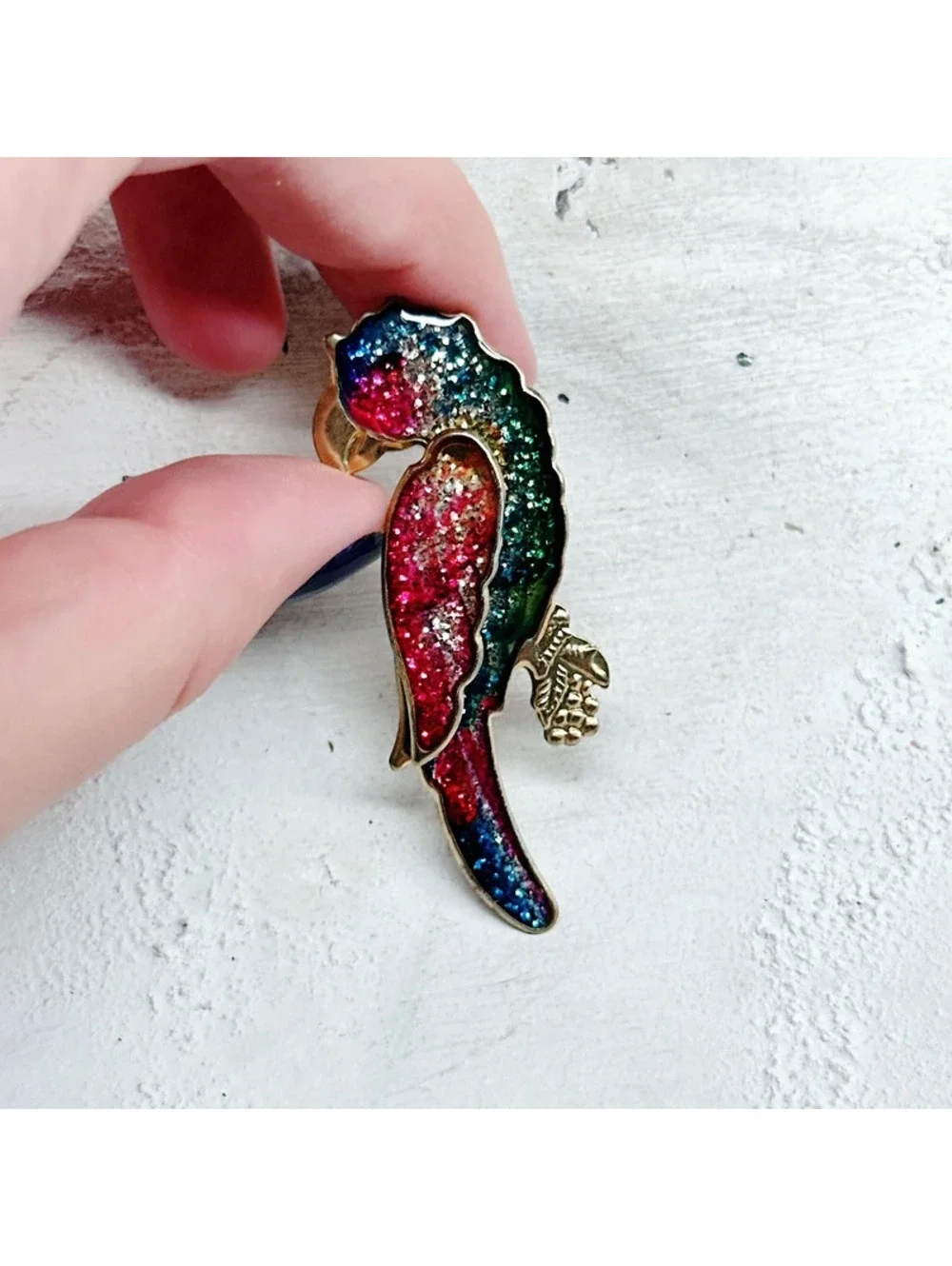 1057mc. Glitter Bird Brooch Vintage